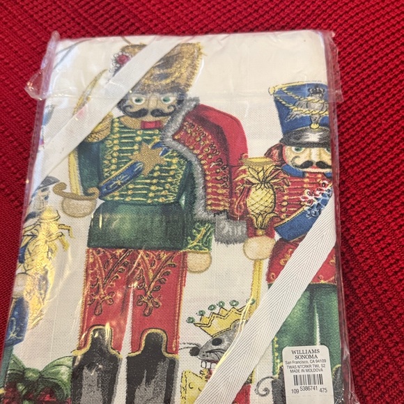 Williams Sonoma Twas the Night before Christmas Nutcracker Kitchen Towels - Picture 3 of 4